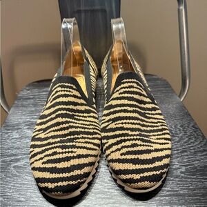 Vaneli Black and Tan Zebra Print Flats